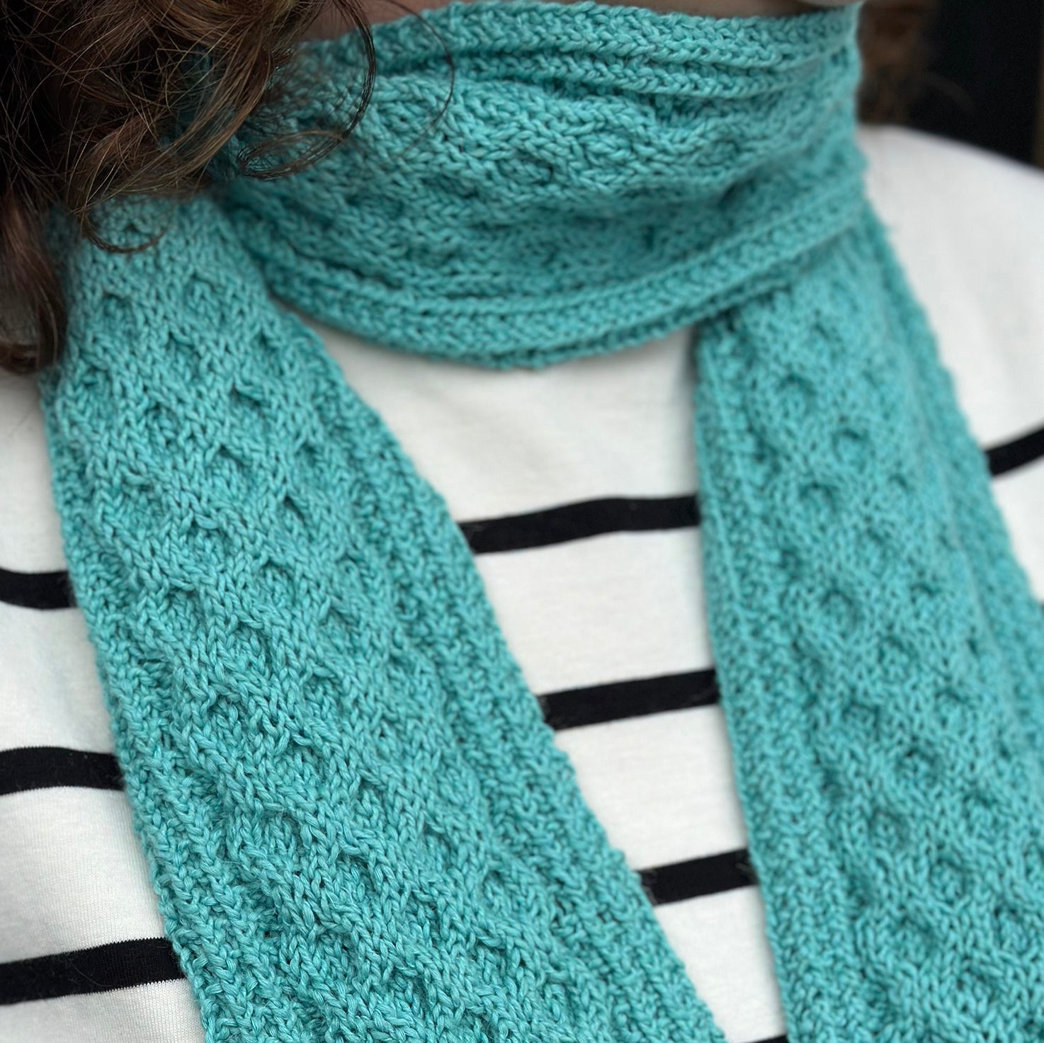 Exclusive new pattern! Honeycomb Scarf designed by Martin Storey