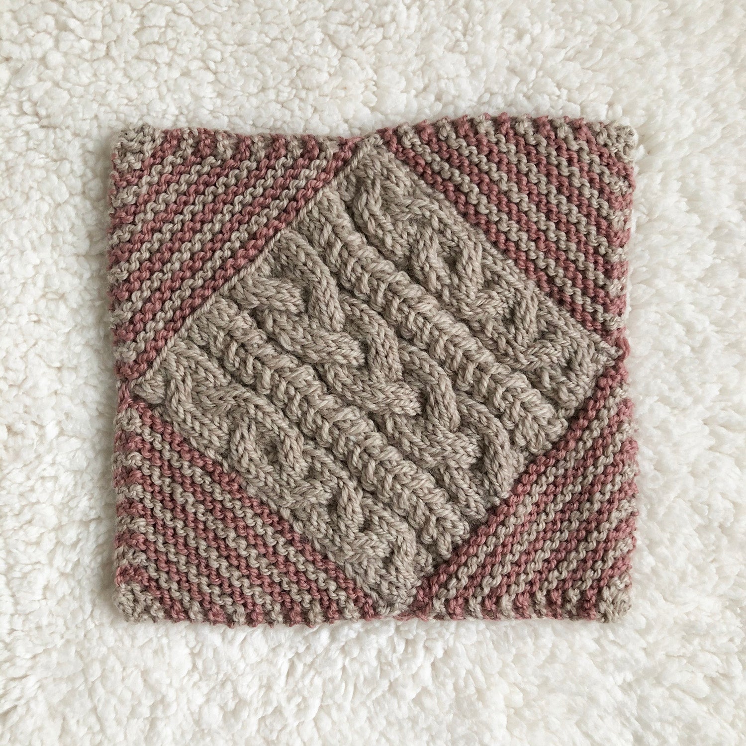 Week 8 Myddleton Lane - A Day Out Knit Along Blanket by Sarah Hatton - Cable knitting and picking up stitches