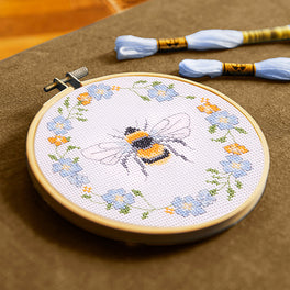 DMC - Queen Bee Cross Stitch Kit