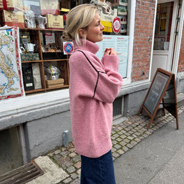 Linea Sweater by PetiteKnit