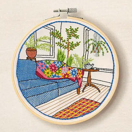 DMC - Winter Garden Embroidery Kit